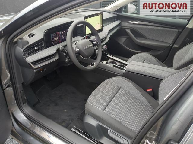 Skoda Superb Combi Selection AHK+NAVI+KAM+EL.HECKKL... 2.0 TDI DSG 