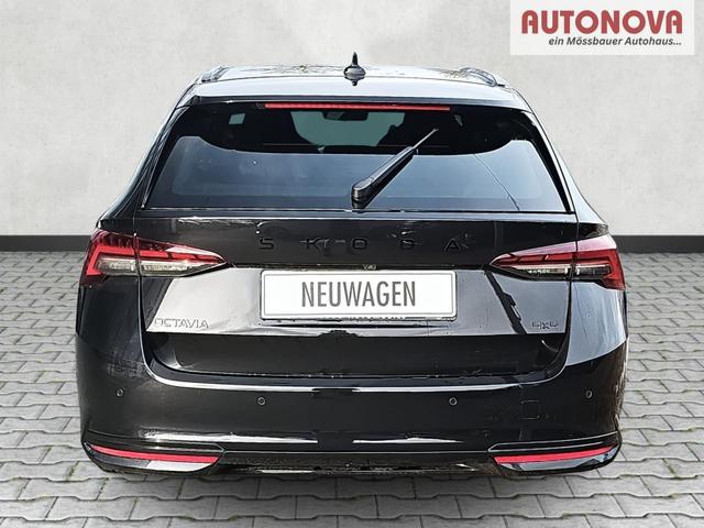 Skoda Octavia Combi 2.0 TSI 150 kW 4x4 Sportline DSG / Matrix 