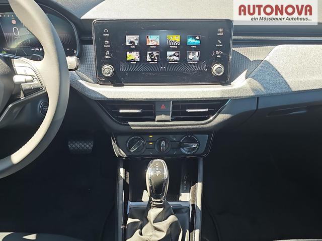 Skoda Kamiq Selection 1.0 TSI DSG Black 17Z Kamera SHZ 