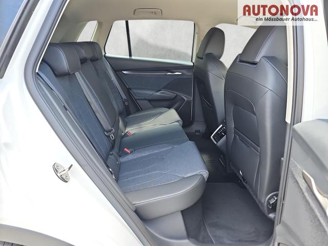 Skoda Elroq 60 Selection eHeckkl Matrix Kessy SideAss Kamera 19Z 