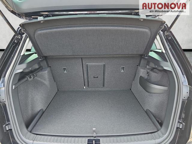 Skoda Karoq Selection 1.5 TSI DSG SmartLink Kamera AHK 