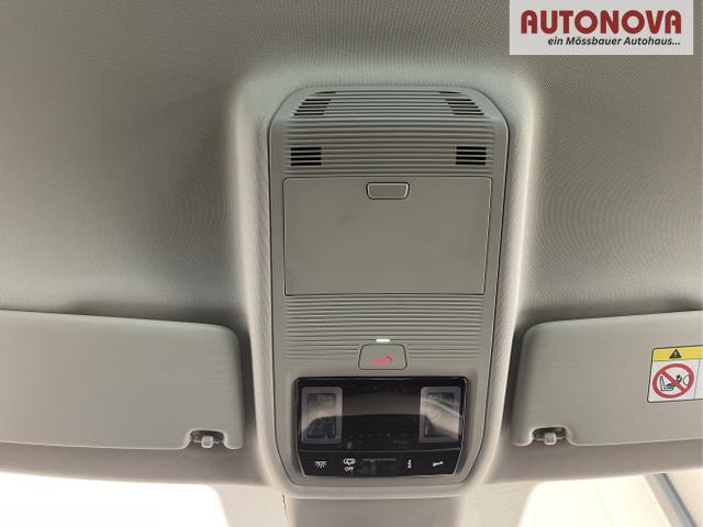 Skoda / Octavia Combi / Grau / / / DSG AHK+Sitzheizung+App Connect