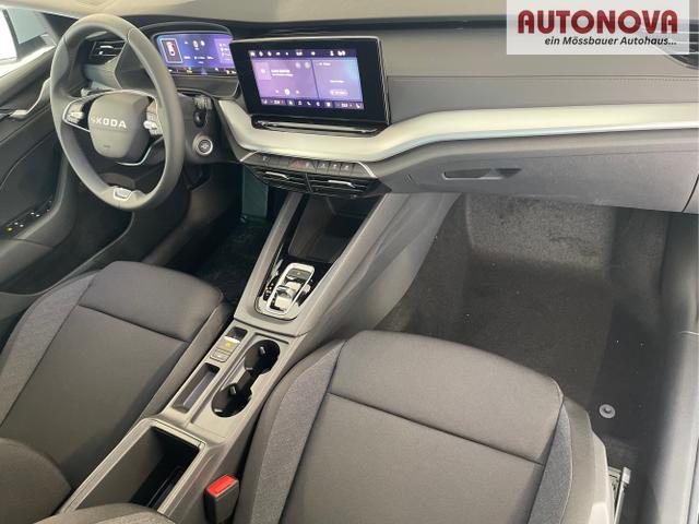 Skoda / Octavia Combi / Grau / / / DSG AHK+Sitzheizung+App Connect