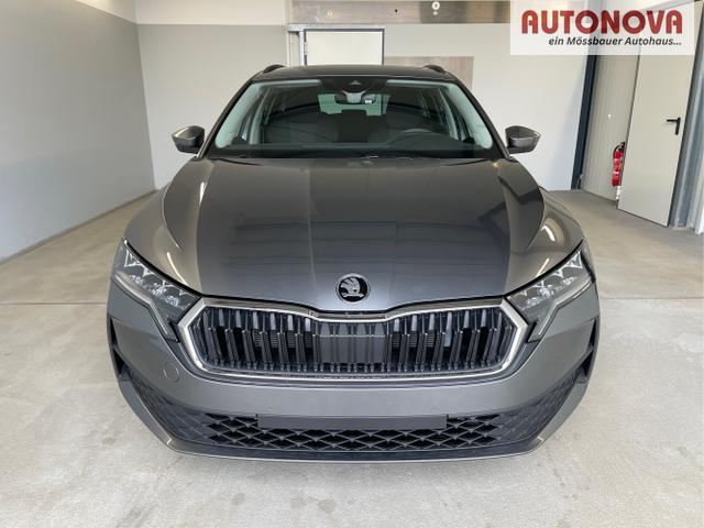 Skoda / Octavia Combi / Grau / / / DSG AHK+Sitzheizung+App Connect