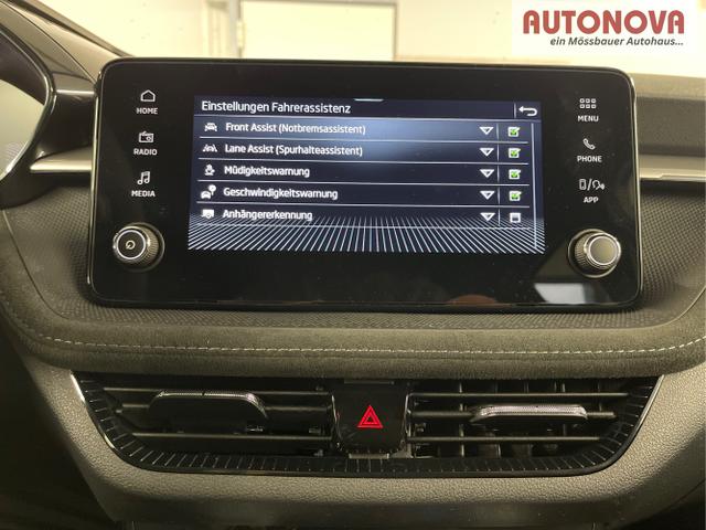Skoda / Fabia / Blau / / / Selection 115PS DSG AHK+Dynamic+Kamera+Kessy+Alu16+Sitzheiz+Climatron+PDCvohi 