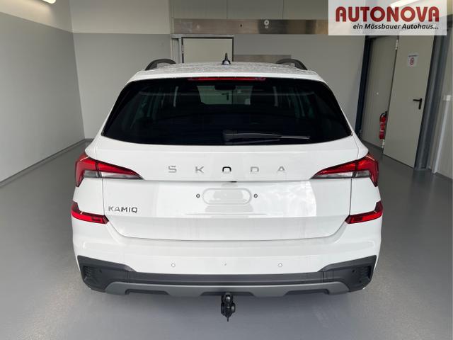 Skoda / KAMIQ / Wei&szlig; / / / 115PS DSG AHK+Kamera+Kessy+PDC+Winterpaket+Alu16+GVL