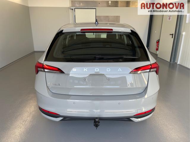 Skoda / Scala / Grau / / / 115PS DSG GV5+AHK+Alu16+PDC+Sitzheizung+App-Connect