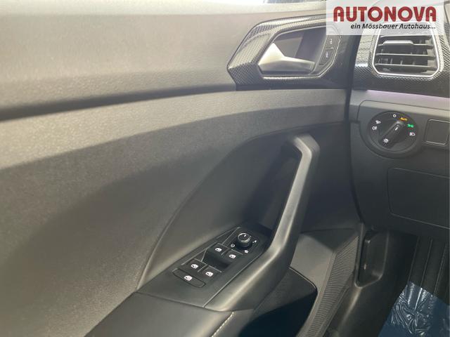 Volkswagen / T-Cross / Grau / / / 150PS DSG GV5+Navi+IQ.Light+AHK+Black+Cam+Keyless+Side+Climatronic