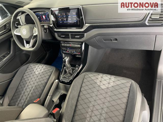 Volkswagen / T-Cross / Grau / / / 150PS DSG GV5+Navi+IQ.Light+AHK+Black+Cam+Keyless+Side+Climatronic