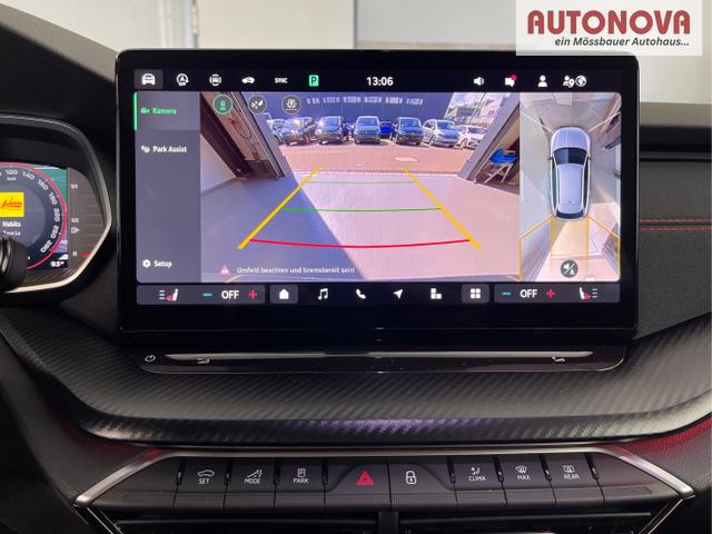 Skoda / Octavia Combi / Schwarz / / / 265PS DSG HUD+Pano+360&deg;+DCC+AHK+CANTON+Matrix+Alu19+eHeck+GV4