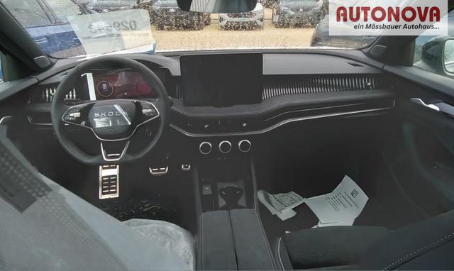 Skoda Superb Combi Sportline 2.0 TDI 7-Gang-DSG 4x4 
