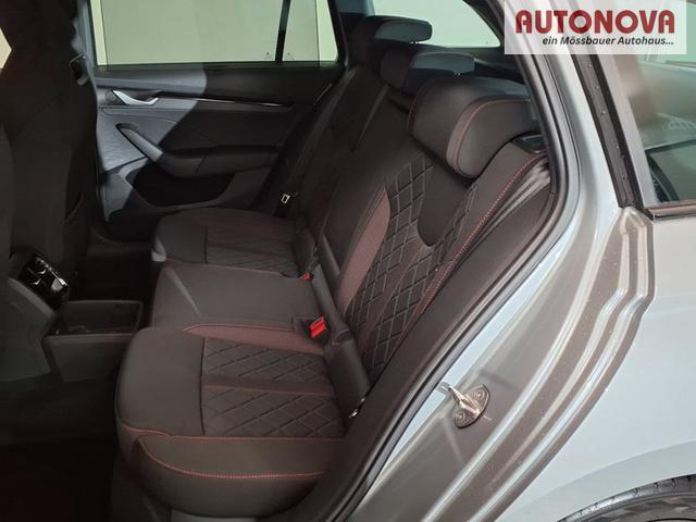 Skoda Octavia Combi RS 2.0 TSI 7-Gang-DSG 