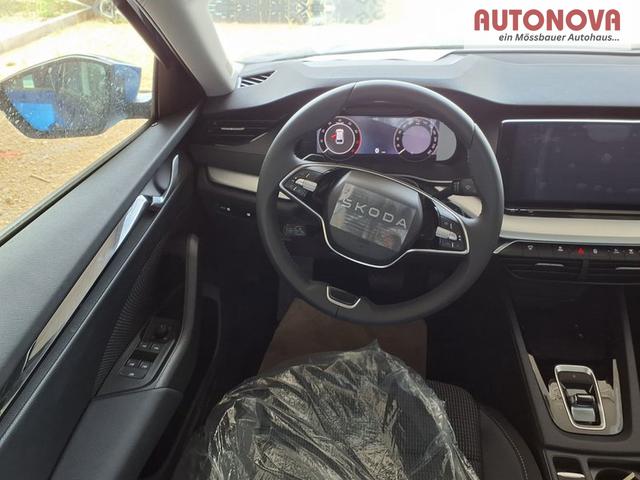 Skoda Octavia Combi Selection 1.5 eTSI 7-Gang-DSG 