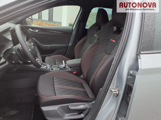 Skoda Octavia Combi RS 2.0 TSI 7-Gang-DSG 