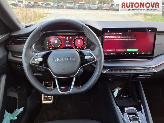 Skoda Octavia Combi RS 2.0 TSI 7-Gang-DSG 