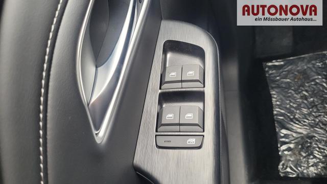 MG ZS 1.5 Hybrid+ 145 kW Luxury AT Luxury+Navi+SHZ+Kamera+ACA+18 