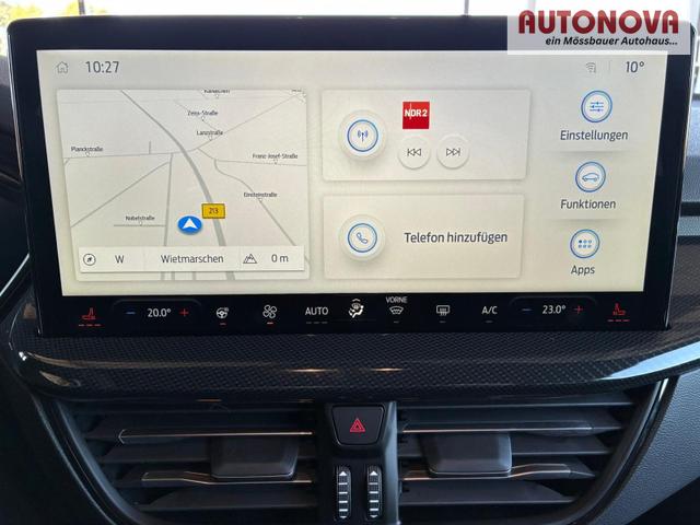 Ford Focus Turnier ST Line X 1.0 7AT / Winterpaket PDC V&H + Kamera LED Kurvenlicht Alu 17" 