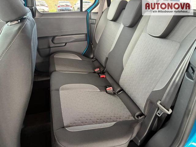 Ford Focus Titanium 1.0 Ecoboost AT / PDC V.&H. m. Kamera Privacy 5-Jahre Garantie Alu 16" 