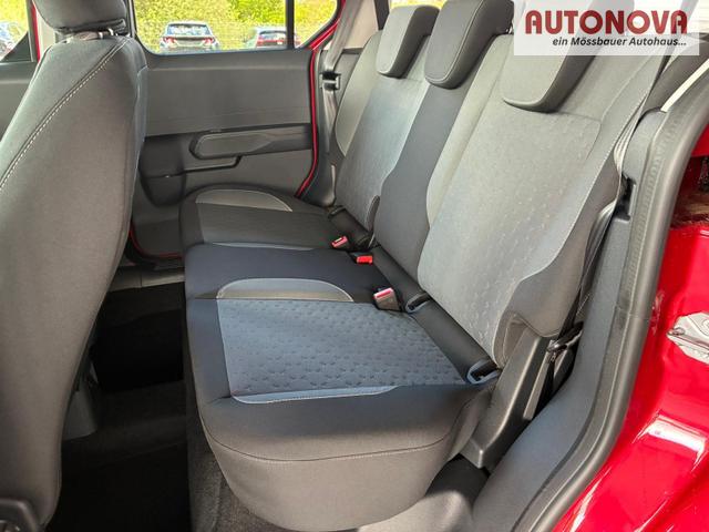 Ford Tourneo Courier Titanium 1.0 Ecoboost / PDC V&H +Kamera Shz vo AHK fest Alu 16" 