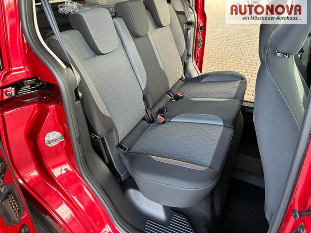 Ford Tourneo Courier Titanium 1.0 Ecoboost / PDC V&H +Kamera Shz vo AHK fest Alu 16" 