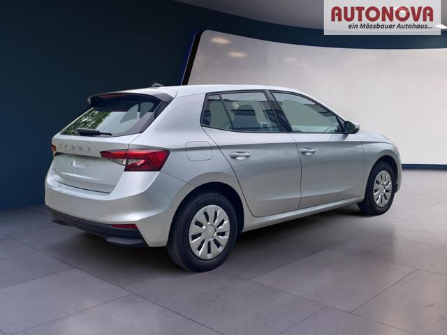 Skoda Fabia Selection 1.0 TSI DSG LED DAB PDC Lane 