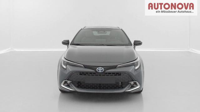 Toyota Corolla Touring Sports Design 
