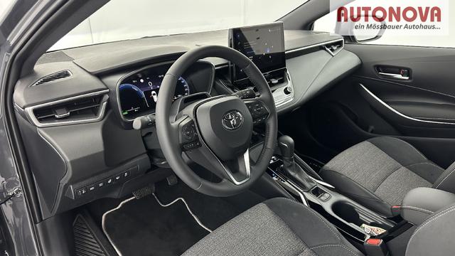 Toyota Corolla Touring Sports Design 