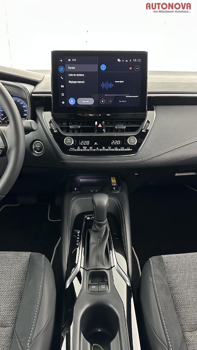 Toyota Corolla Touring Sports Design 