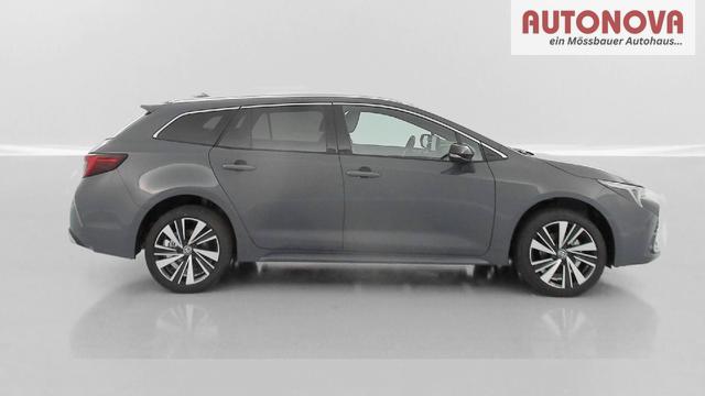 Toyota Corolla Touring Sports Design 