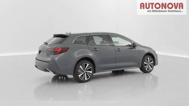 Toyota Corolla Touring Sports Design 