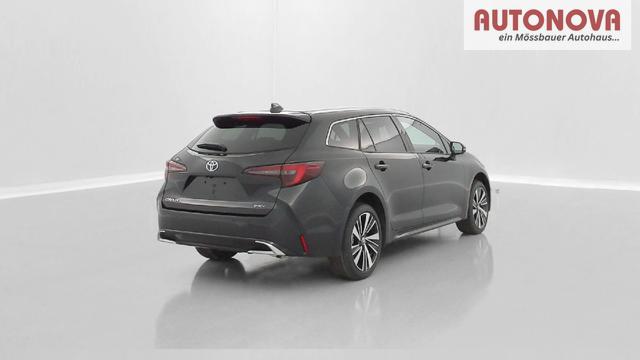 Toyota Corolla Touring Sports Design 