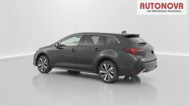 Toyota Corolla Touring Sports Design 