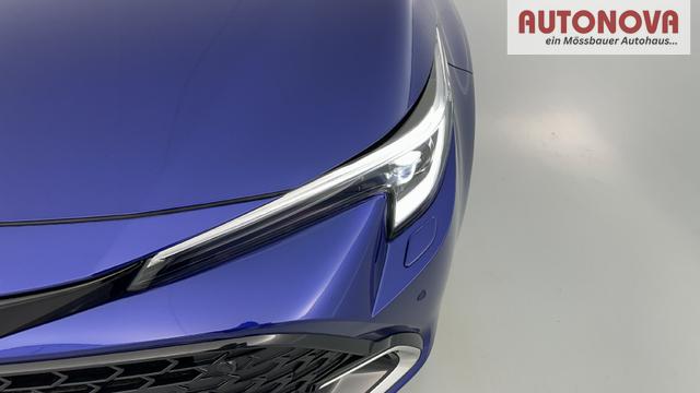 Toyota Corolla Touring Sports Design 