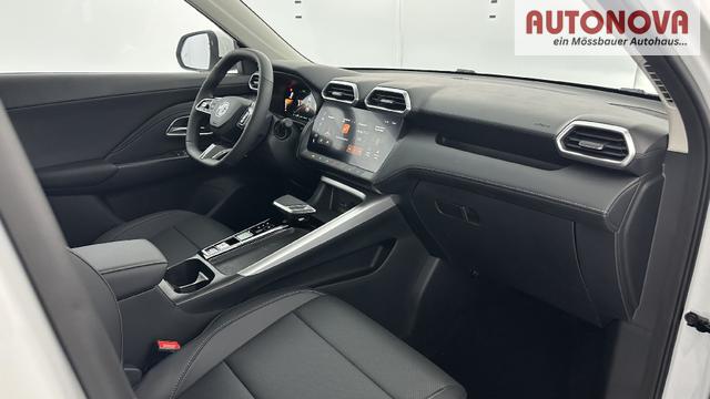 MG ZS Luxury 