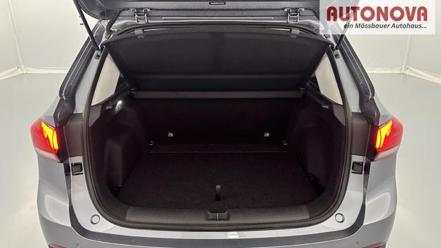 MG ZS Luxury 