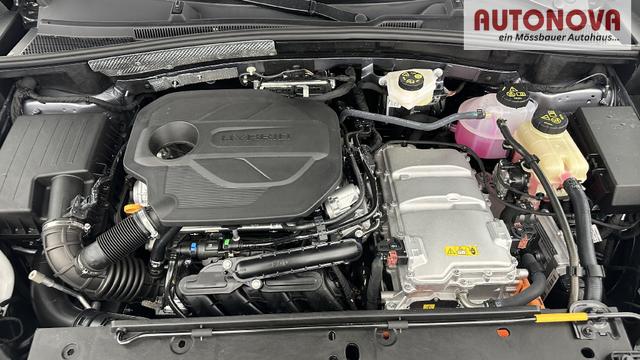 MG ZS Luxury 