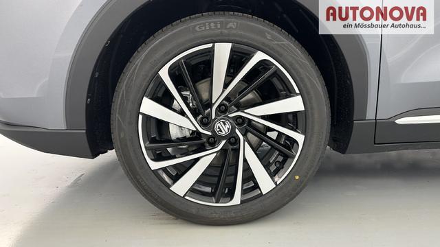MG ZS Luxury 