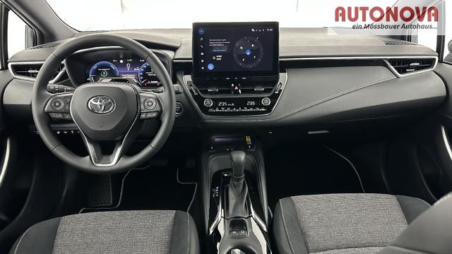 Toyota Corolla Touring Sports Design 