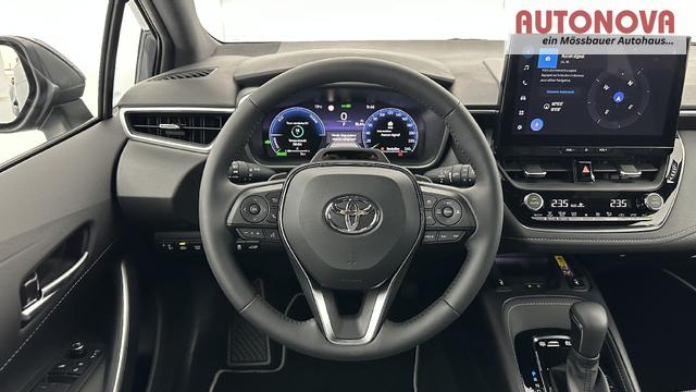Toyota Corolla Touring Sports Design 