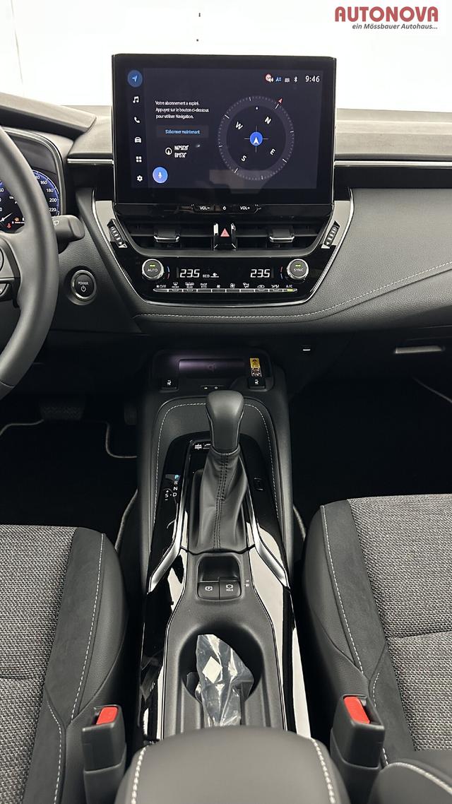 Toyota Corolla Touring Sports Design 