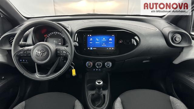 Toyota Aygo Dynamic (X) 