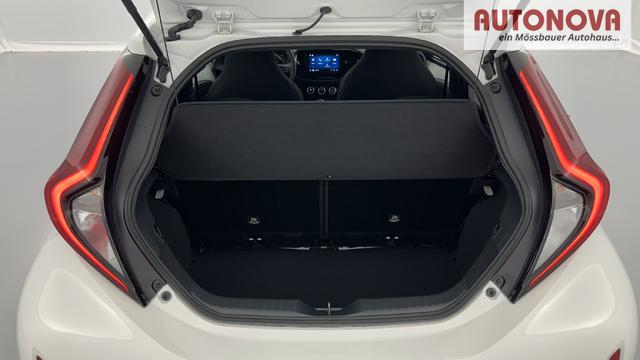 Toyota Aygo Dynamic (X) 