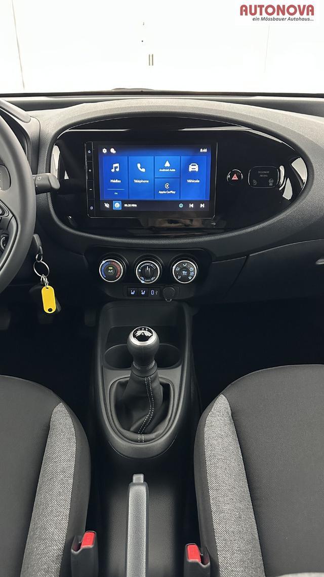 Toyota Aygo Dynamic (X) 