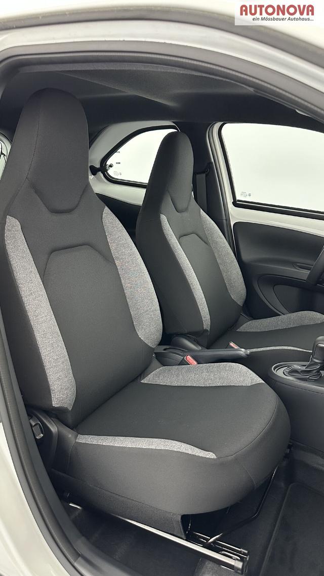 Toyota Aygo Dynamic (X) 
