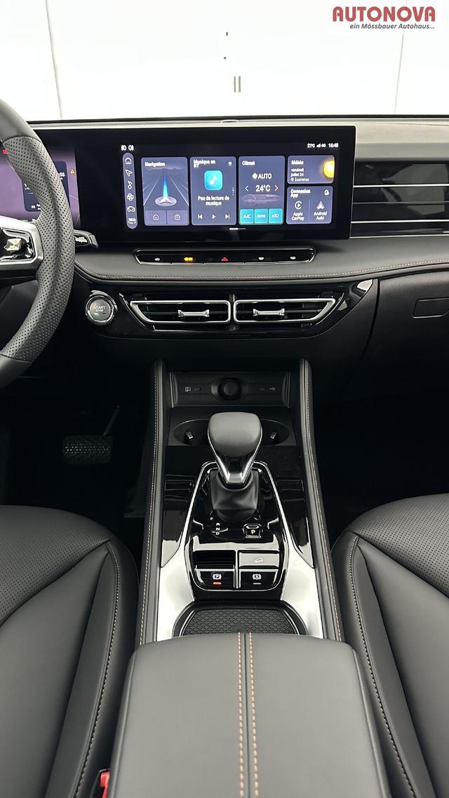 MG EHS Luxury 