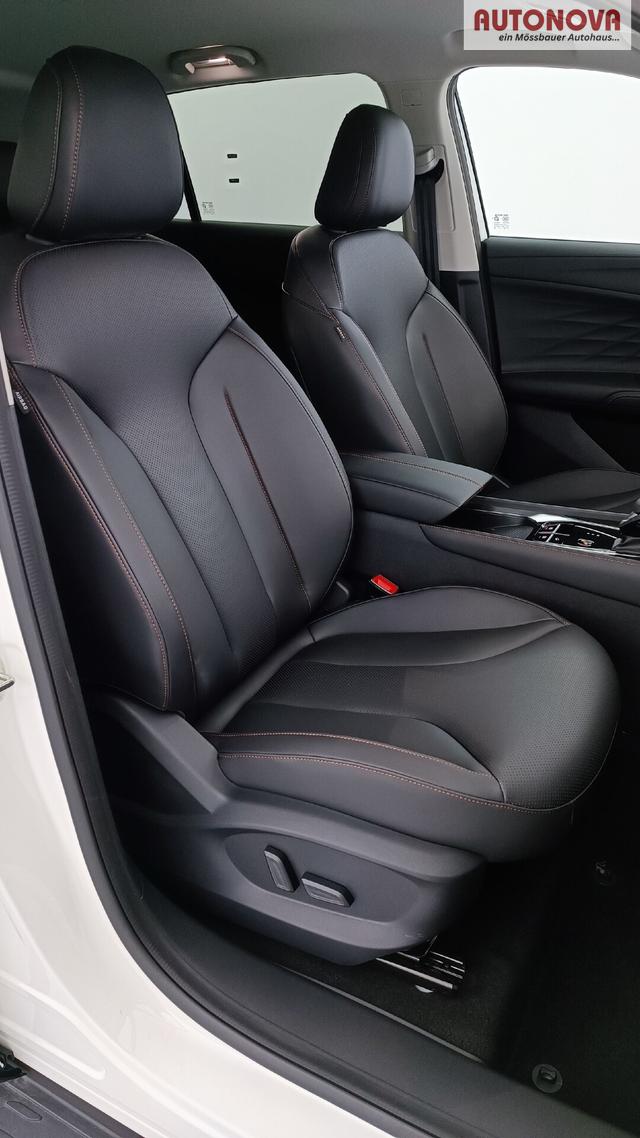 MG EHS Luxury 