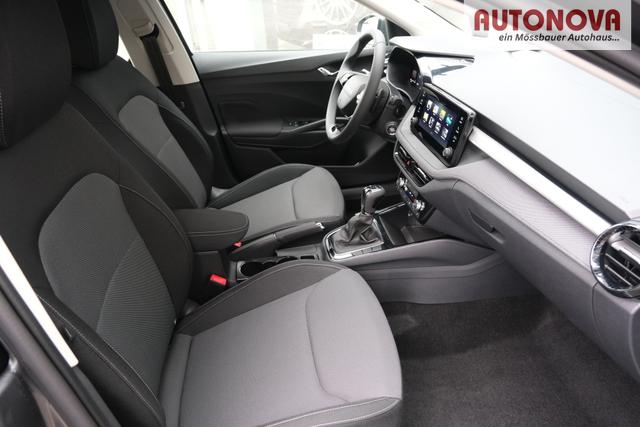 Skoda Fabia Selection 1.0 TSI DSG LED Kamera App-Navi PDC Winterpaket 