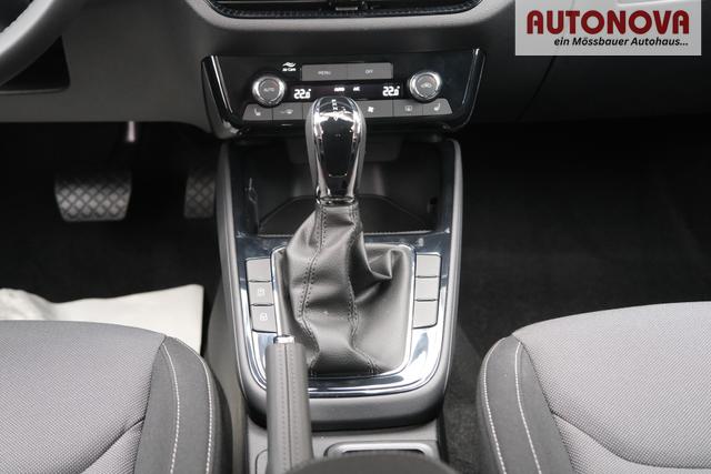 Skoda Fabia Selection 1.0 TSI DSG LED Kamera App-Navi PDC Winterpaket 