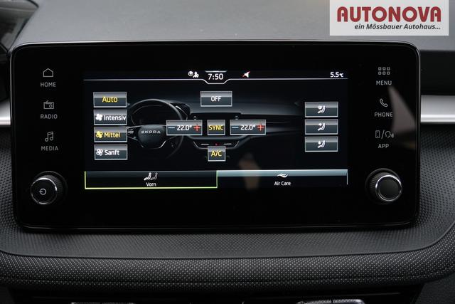 Skoda Fabia Selection 1.0 TSI DSG LED Kamera App-Navi PDC Winterpaket 