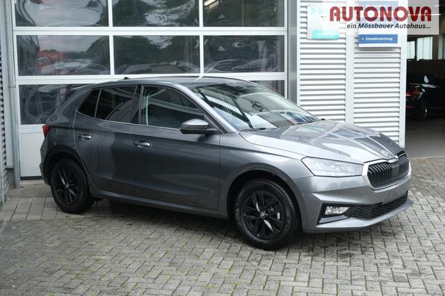 Skoda Fabia Selection Grau 